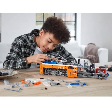 Konstruktor LEGO HEAVY-DUTY TOW TRUCK