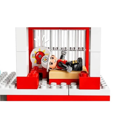 Konstruktor LEGO DUPLO FIRE STATION & HELICOPTER