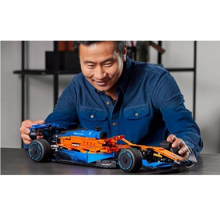 Konstruktor LEGO TECHNIC MCLAREN FORMULA 1RACE CAR