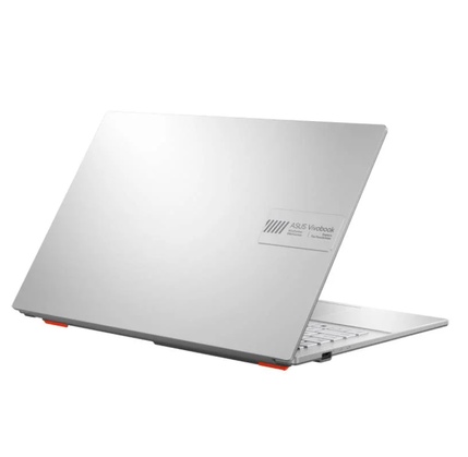 Notbuk ASUS VivoBook Go 15,6/IPS/FHD/R5-7520U/8GB/512GB/FREEDOS/SILVER (90NB0ZR1-M00L40)